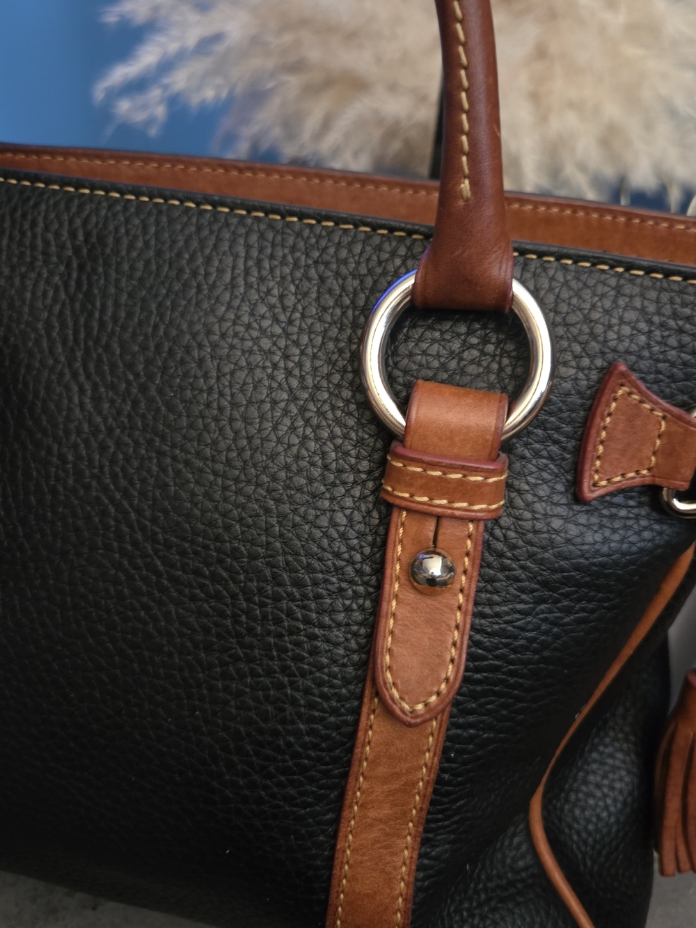 Dooney & Bourke Black Pebble Leather Satchel Crossbody British Tan Trim Tassels - Picture 12 of 17